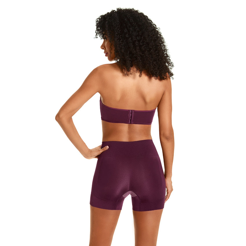 Plie Lipstick Shorts